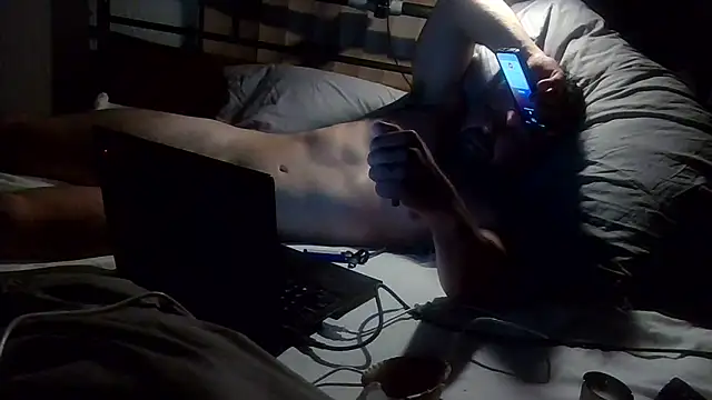 Snapshot of sampookie chatting on 10-05-25, 04:11 sampookie online show from 10-05-25, 04:11