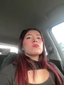 BrunnetAri  online show from 03-21-26, 06:44