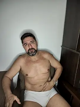 Snapshot of Gatoo_rj chatting on 09-23-25, 02:58 Gatoo rj online show from 09-23-25, 02:58