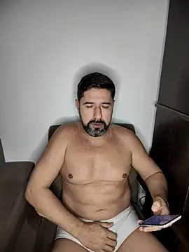 Snapshot of Gatoo_rj chatting on 09-26-25, 07:56 Gatoo rj online show from 09-26-25, 07:56