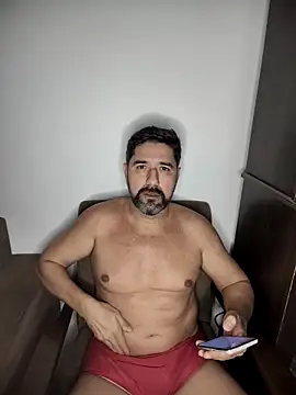 Snapshot of Gatoo_rj chatting on 10-02-25, 04:19 Gatoo rj online show from 10-02-25, 04:19