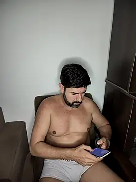 Snapshot of Gatoo_rj chatting on 10-07-25, 05:15 Gatoo rj online show from 10-07-25, 05:15