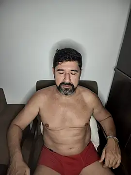 Snapshot of Gatoo_rj chatting on 10-08-25, 04:21 Gatoo rj online show from 10-08-25, 04:21