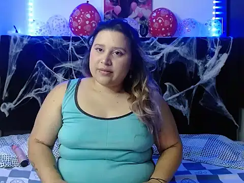 EmmaTower online show from 10-24-25, 07:43