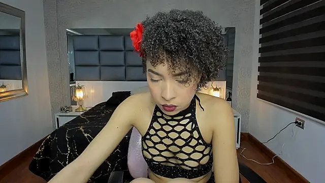 Lucia jane online show from 11-22-25, 07:35