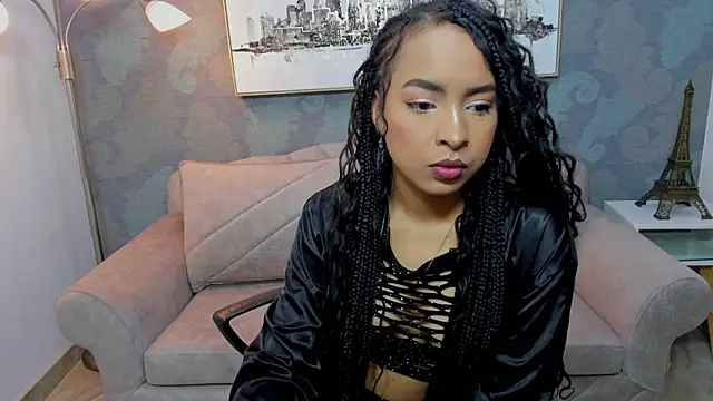 Snapshot of Lucia_jane chatting on 01-05-26, 08:45 Lucia jane online show from 01-05-26, 08:45