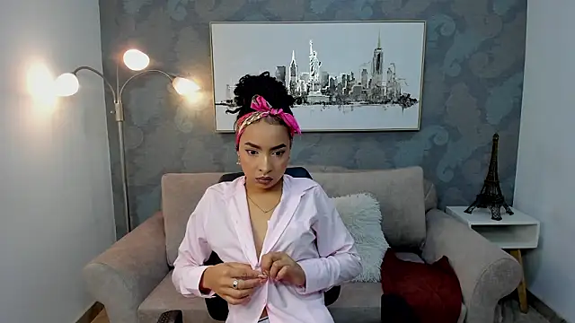 Snapshot of Lucia_jane chatting on 03-05-26, 08:27 Lucia jane online show from 03-05-26, 08:27