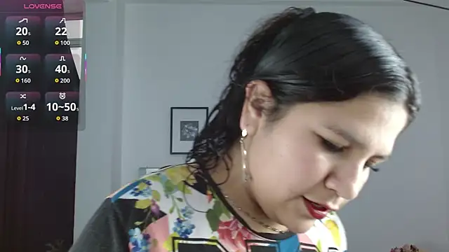 SammySmall F w online show from 02-09-26, 10:25