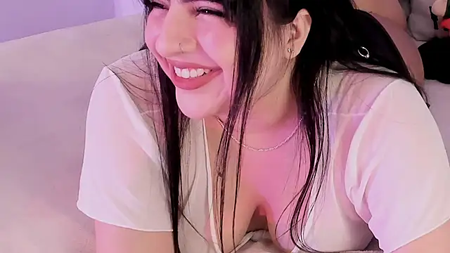 Camila Matinez  online show from 12-23-25, 01:25