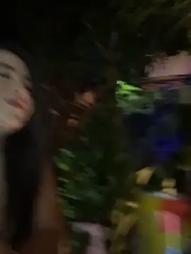 Snapshot of Emiily_Moore1 chatting on 09-23-25, 11:30 Emiily Moore1 online show from 09-23-25, 11:30