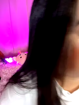 Snapshot of Emiily_Moore1 chatting on 10-03-25, 02:08 Emiily Moore1 online show from 10-03-25, 02:08