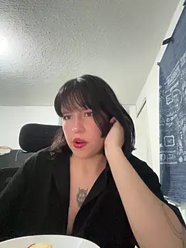 aliciia 23 online show from 10-02-25, 03:24