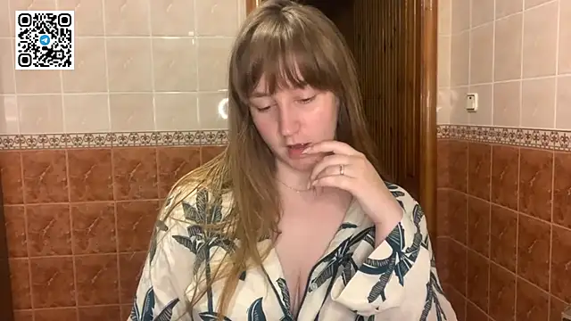 MaroonMoon  online show from 09-20-25, 07:26