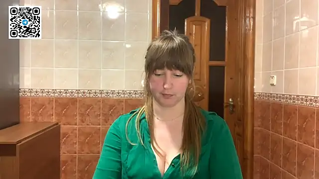 MaroonMoon  online show from 11-19-25, 08:31