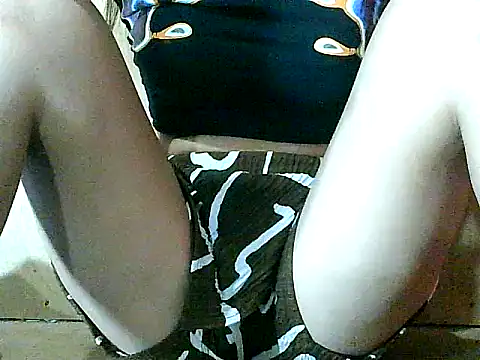 pinay-momm1682 online show from 12-15-25, 10:41