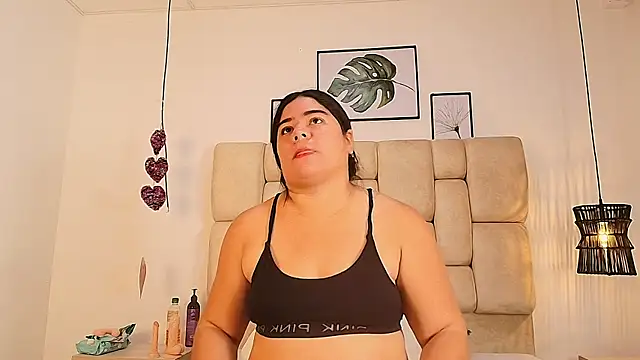 elizawiliamst online show from 09-23-25, 12:19