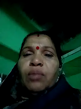 Manavi x online show from 04-25-26, 01:52