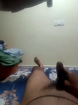 Snapshot of bobby3374 chatting on 10-28-25, 12:58 bobby3374 online show from 10-28-25, 12:58