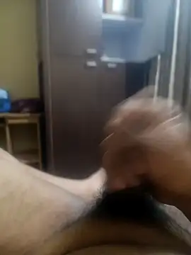 Snapshot of bobby3374 chatting on 01-18-26, 05:39 bobby3374 online show from 01-18-26, 05:39