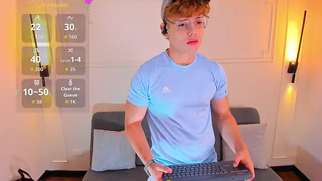 Snapshot of Jhoumod_21 chatting on 09-25-25, 10:19 Jhoumod 21 online show from 09-25-25, 10:19