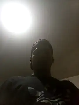 Snapshot of Bebicho14 chatting on 10-05-25, 08:01 Bebicho14 online show from 10-05-25, 08:01