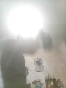 Snapshot of Bebicho14 chatting on 11-14-25, 02:10 Bebicho14 online show from 11-14-25, 02:10