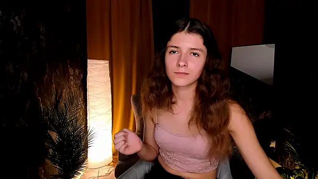 Snapshot of amy_cute_cat chatting on 09-09-25, 09:09 amy cute cat online show from 09-09-25, 09:09