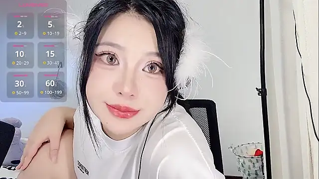 medusanamei online show from 10-13-25, 01:00