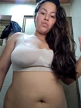 Snapshot of camila-titis chatting on 09-14-25, 07:57 camila-titis online show from 09-14-25, 07:57