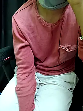 chocolate alone online show from 11-30-25, 04:44