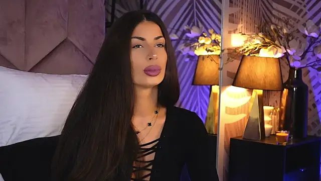 Snapshot of EvaRhea chatting on 11-03-25, 03:52 EvaRhea online show from 11-03-25, 03:52