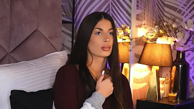 Snapshot of EvaRhea chatting on 11-28-25, 03:53 EvaRhea online show from 11-28-25, 03:53