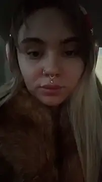 LunaMillie online show from 12-15-25, 11:47