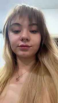 LunaMillie online show from 12-17-25, 06:08