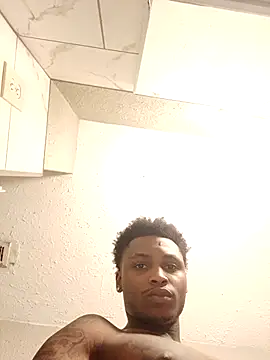 Snapshot of Dropdingo chatting on 11-18-25, 07:57 Dropdingo online show from 11-18-25, 07:57