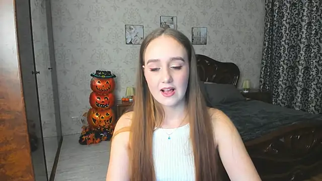 SabrinaCandi online show from 11-01-25, 08:00