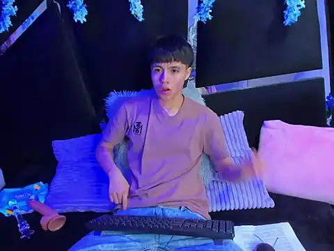 Bruno Cruzz online show from 10-15-25, 02:01