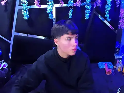 Bruno Cruzz online show from 10-28-25, 02:15