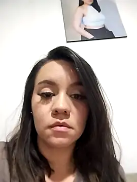 Sky Junne online show from 09-12-25, 04:12