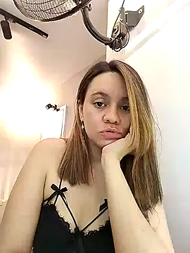 Sky Junne online show from 10-21-25, 05:35