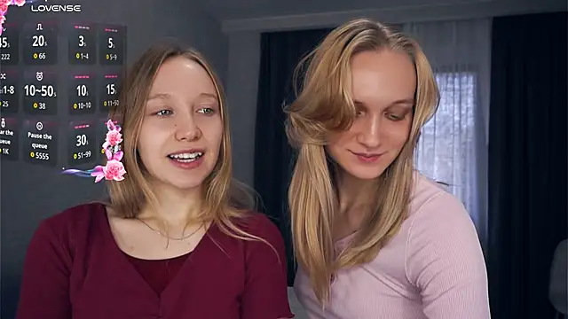 Snapshot of EarnestineGyllenband chatting on 10-11-25, 06:56 EarnestineGyllenband online show from 10-11-25, 06:56