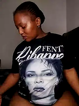 ThickBoityAlison  online show from 07-25-26, 06:27