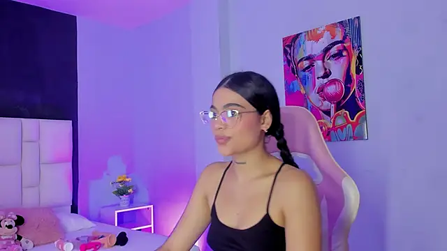 Snapshot of SammyRose_ chatting on 09-14-25, 08:19 SammyRose online show from 09-14-25, 08:19