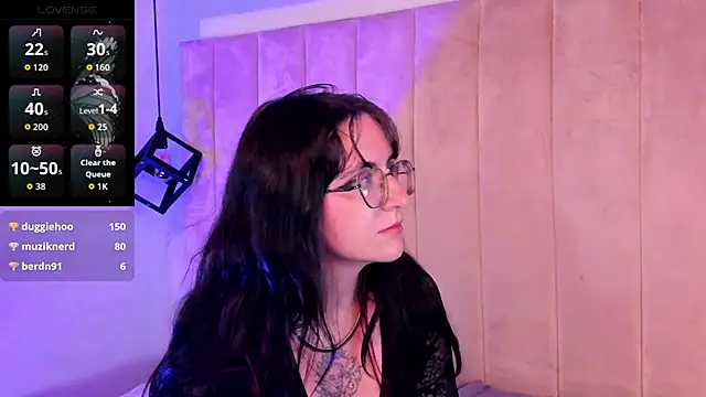 Snapshot of AfroditaLeclair chatting on 09-27-25, 08:30 AfroditaLeclair online show from 09-27-25, 08:30