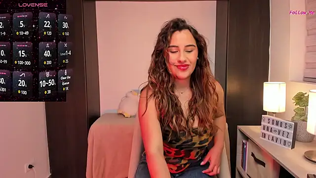 Snapshot of _Sara_london_ chatting on 09-21-25, 03:08 Sara london online show from 09-21-25, 03:08