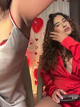 Snapshot of _Sara_london_ chatting on 02-04-26, 03:34 Sara london online show from 02-04-26, 03:34