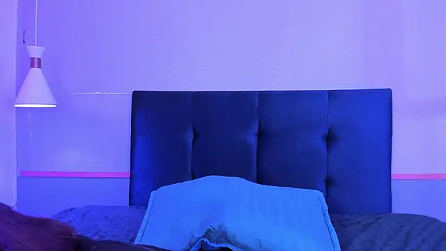 Tsuki Maru online show from 02-25-26, 07:07