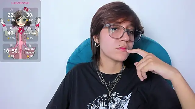 Tsuki Maru online show from 04-08-26, 08:09