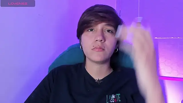 Tsuki Maru online show from 04-22-26, 09:16