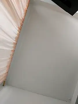 LunaJacobs online show from 10-15-25, 09:04